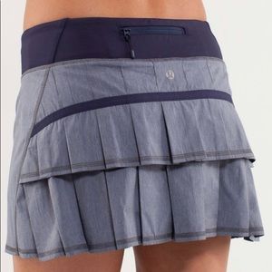 Lululemon  Run Pacesetter skirt 2-way Stretch
Color: Heathered Deep Indigo